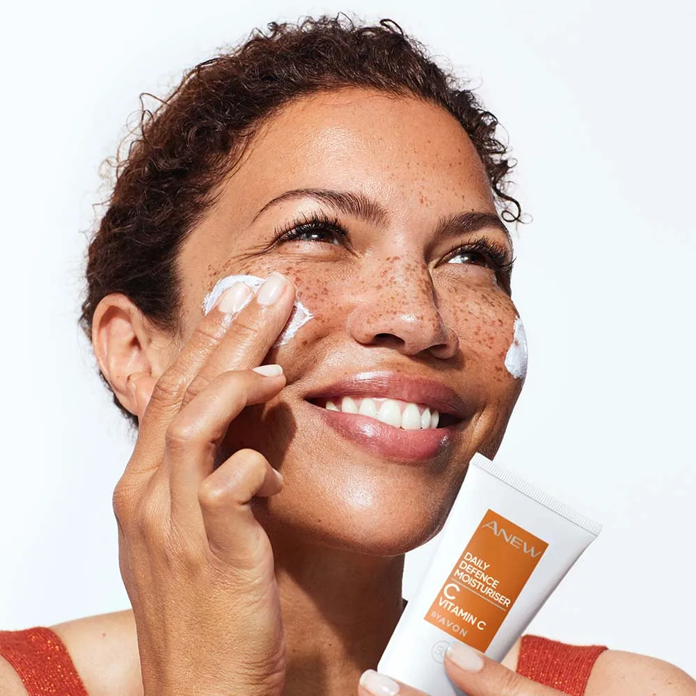 Anew Anew Daily Defence Vitamin C SPF 50 Moisturiser - 50ml