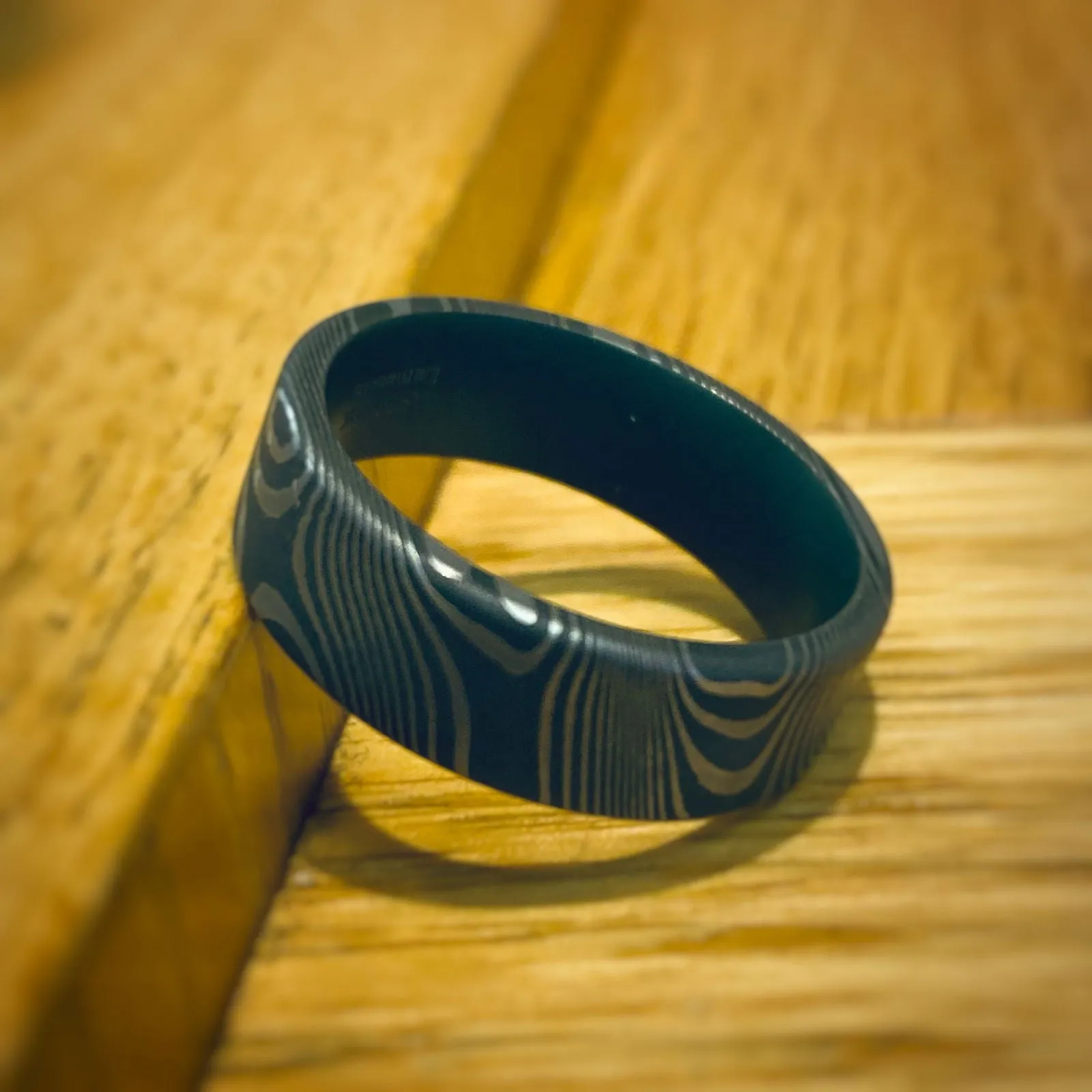 Damascus Flat Twist Band