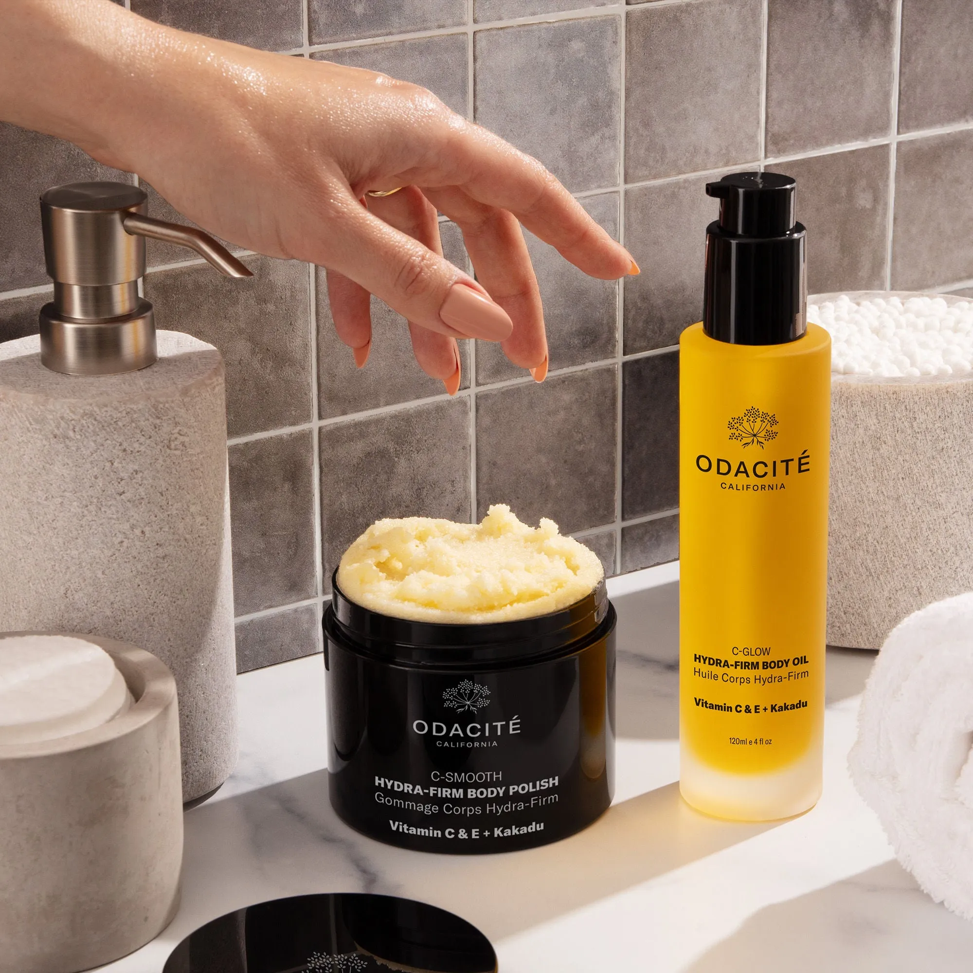 Smooth   Glow Vitamin C Body Essentials Set (Limited Edition)